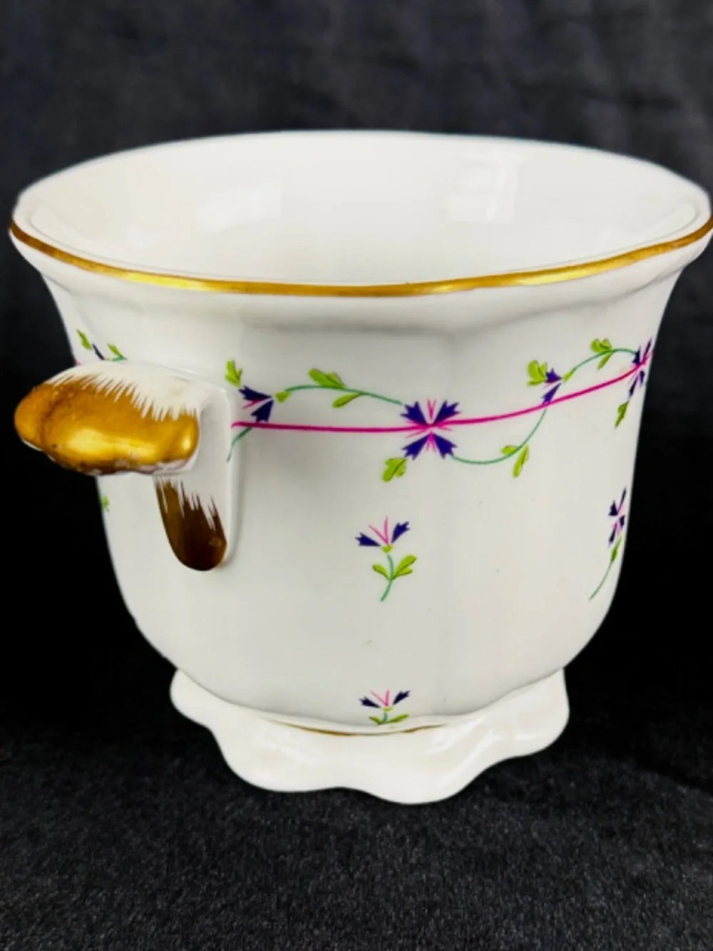 Andrea by Sadek Royal Europe Sm Vase Flower Vase Blue Corn Flowers Gold Trim